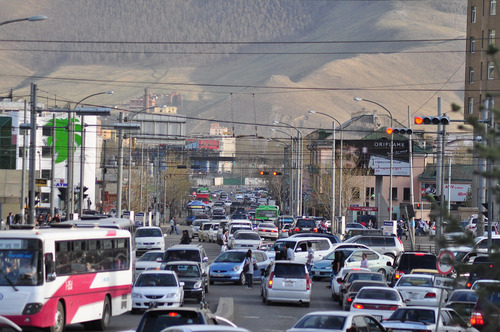 Нийслэл хотын гол гудамж замын хөдөлгөөн, түгжрэлд бага нөлөө үзүүлдэг тээврийн хэрэгсэлд шалгуур үзүүлэлт хамаарахгүйгээр улсын дугаарыг хэвийн олгоно